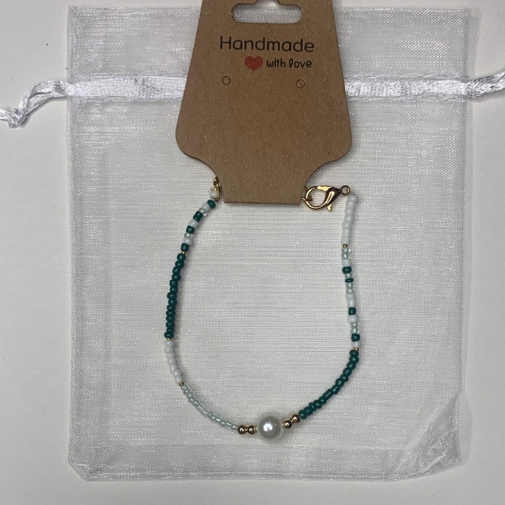 Handmade Beaded Bracelet with Gold Accents